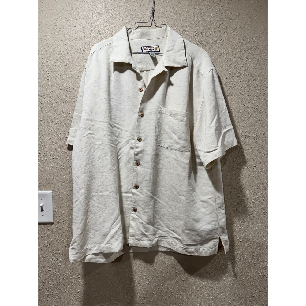 Caribbean Joe Mens XL Cream Textured Short Sleeve Button Up Tropical Camp Shirt